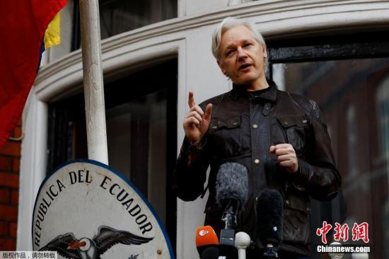 厄瓜多尔外长：阿桑奇应“向英政府自首”