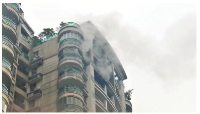 高层起火消火栓没水 小区物业被约谈整改