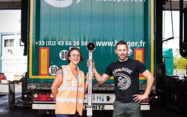 法国推进男女同工同酬 未达标企业需缴纳罚金