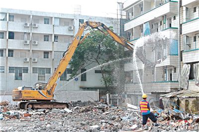 广州白云区拆除违建超千万平方米