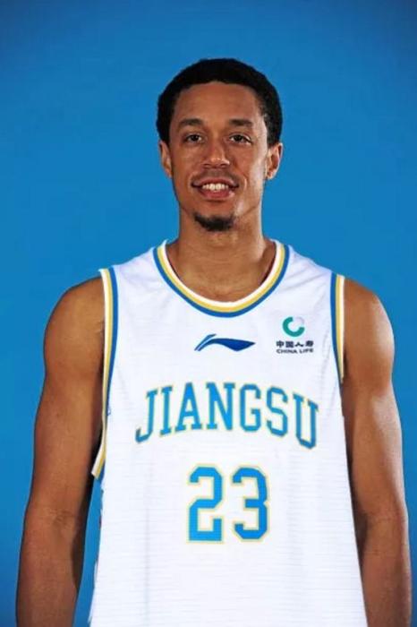 江苏肯帝亚外援吉布森离队约翰-詹金斯火速入列