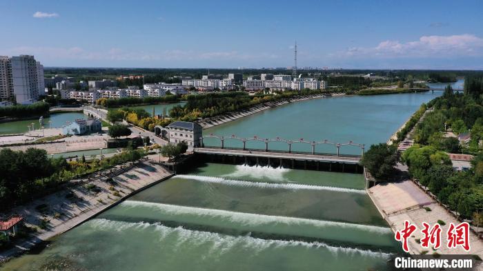 新疆博湖：水清岸绿生态美