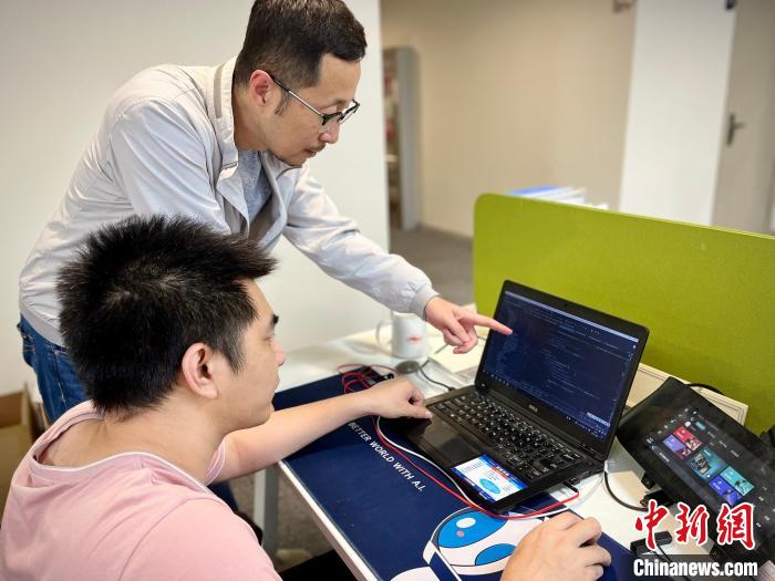 青年科技专家扎根重庆解锁智能汽车人机交互新模式