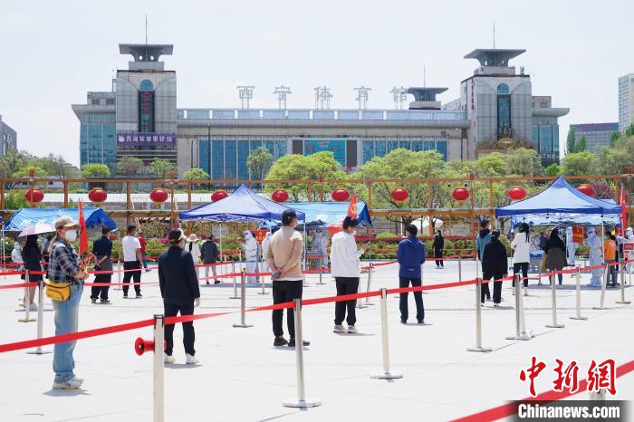 西宁单日新增42名阳性感染者11日全域开展多轮区域核酸检测