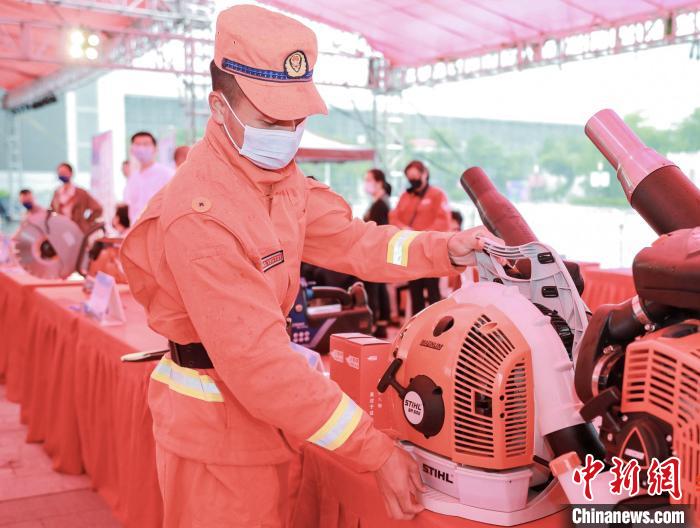 福建厦门:多部门联合开展防灾减灾日宣传活动