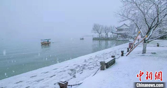 杭州西湖雪景(图文无关)。 马立群 摄 杭州西湖雪景(图文无关)。 马立群 摄