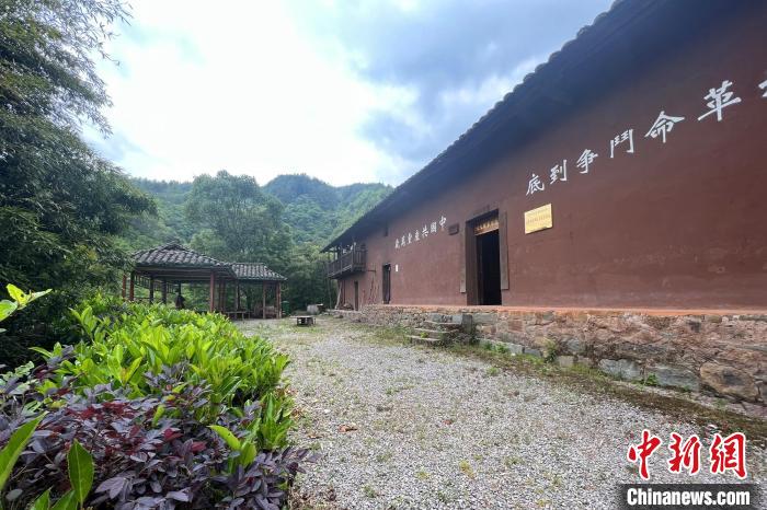 湖北秭归泄滩：红色热土与绿色农业融合发展