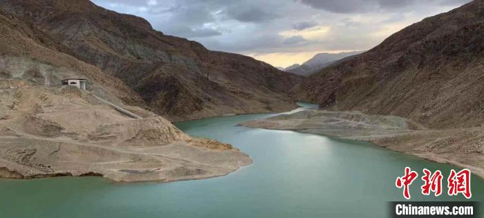青海蓄集峡水利枢纽蓄水至正常运行高程:高峡出平湖