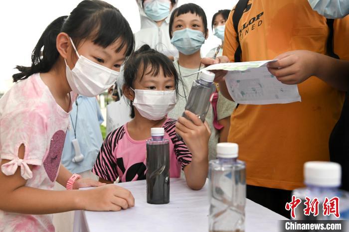 广州小学生“组团”探秘污水处理厂环保理念入童心