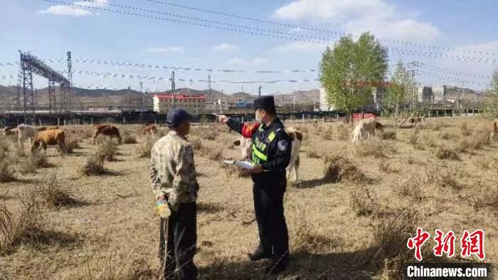 北京铁路警方开展夏季线路治安整治专项行动现已行政处罚11人