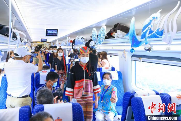 海南开启“开往乡野的列车”宣传推广乡村旅游
