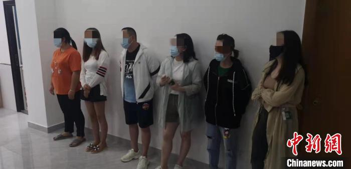 安徽合肥警方重拳打击跨境赌博抓获犯罪嫌疑人1856人