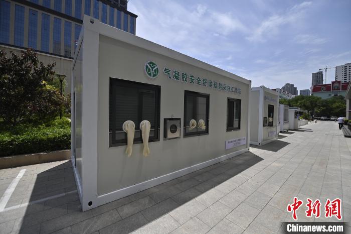 山西研发硬核“黑科技”核酸采样站助医护人员“轻装上阵”
