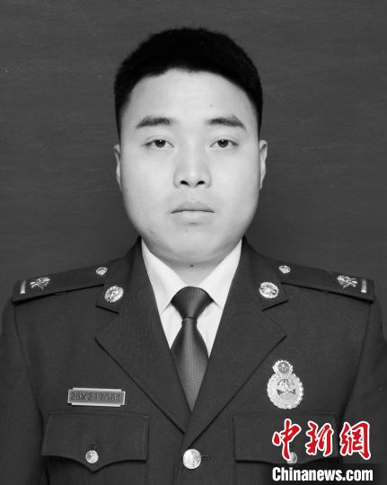 在抗洪救援中英勇牺牲云南文山消防员汪磊被批准为烈士