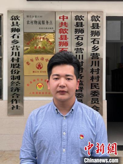 汪佳省工作照。 潘成 摄 汪佳省工作照。 潘成 摄