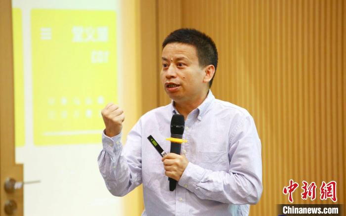 《2022高考志愿报告》发布：80后加入高考家长大军、西南地区城市人气飙升