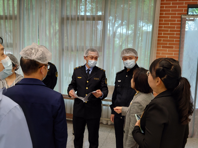 重庆九龙坡警方：“食”刻守护 筑牢校园食品安全防线