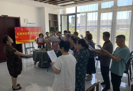 大连一社区开展“红歌颂党恩 奋进新征程”庆“七一”主题党日活动