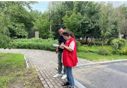 沈阳：敲门入户 暖心行动绘就和谐家园