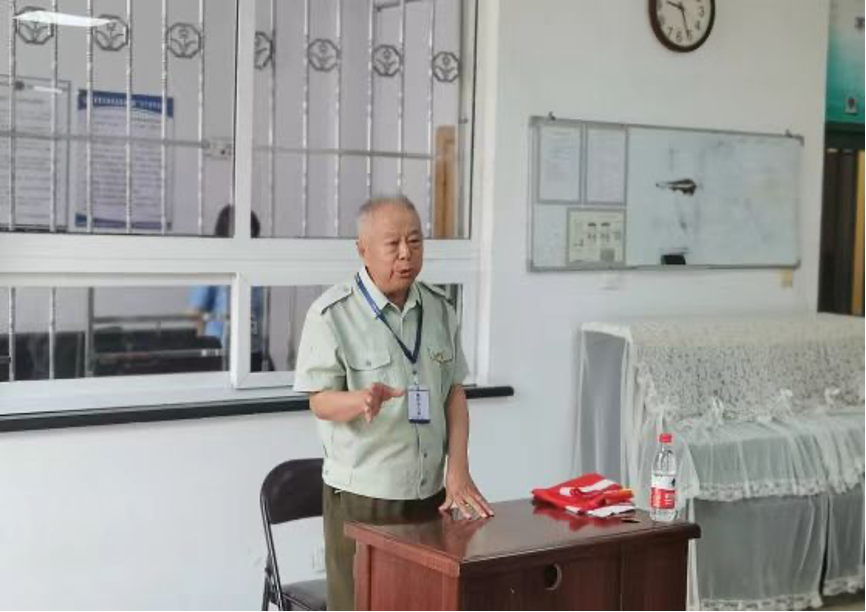 “迎八一、讲党史、忆峥嵘”——大连市拘留所开展爱国主义帮教活动