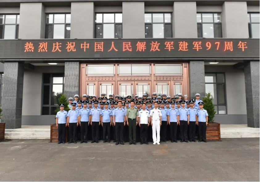 沈阳康平县公安局开展庆祝“八一”建军节主题党日活动