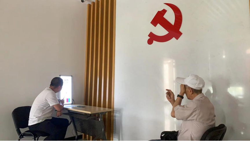 大连市瑞新社区开展“浪漫七夕节，义诊送健康”活动