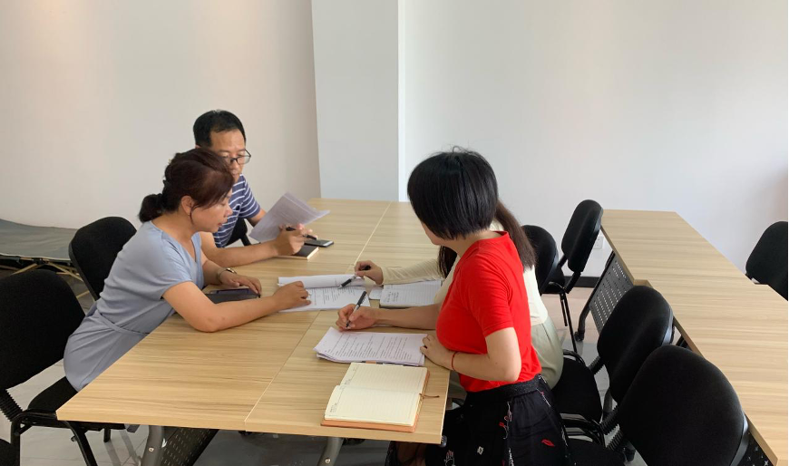 大连市瑞新社区创新“全岗通”服务 让居民办事“一路通”