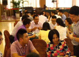 把团干们带进创业状态